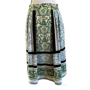 Eva Mendes Green Floral Skirt Size 14